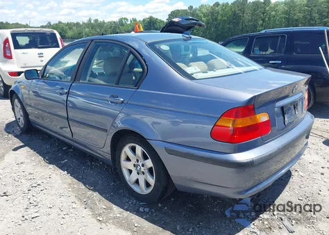 2004 BMW 325I из США, поврежденный, VIN WBAET374X4NJ81735